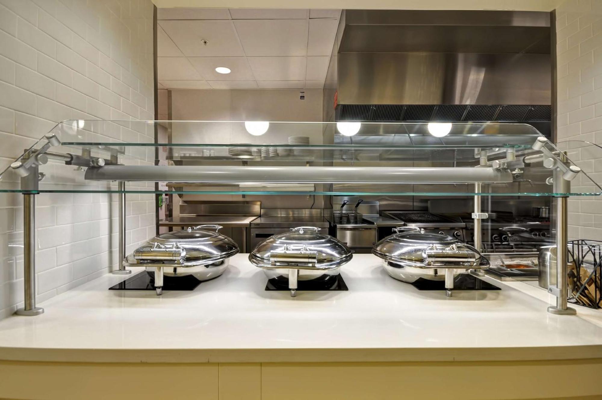 Hilton Garden Inn Detroit Troy Eksteriør billede